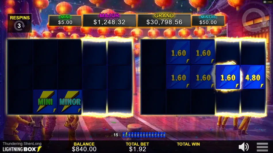 Thunder Empire Colossal Cash-on-Reel symbol splitting into jackpot values