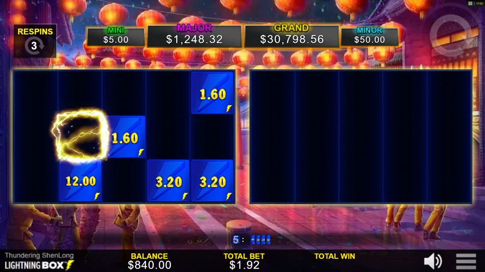 Thunder Empire free games counter showing fifteen rounds remaining